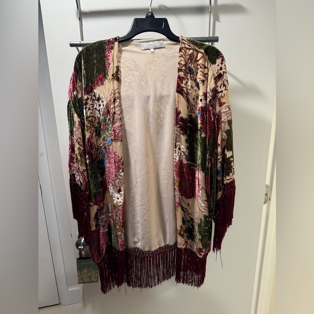 Zara Trafaluc Cream Blouse